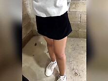 Sexo duro por dinero con una UNIVERSITARIA que conocí en la parada del autobús????????