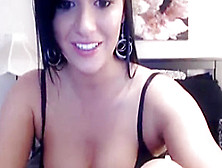 real hot big titties teen spread (18+)