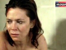 Anna Friel Boobs Flash – Marcella