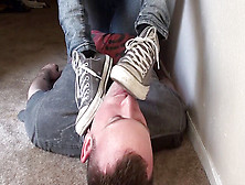 Gf With Converse Trampling Her Boyfriend