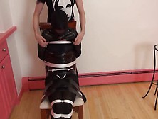 Gen Pantyhose Chair 2. Wmv