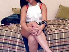 Curvy student woman auditioning to be a model gets ramped up in the studio