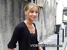 18 years mature blonde teenie first casting