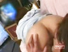 Atas bercakap Bawah bercakap