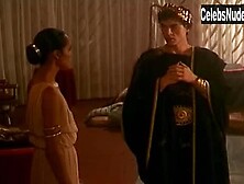 Laura Gemser in Caligola: La storia mai raccontata (1982)