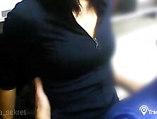 employee wants to fuck the seller