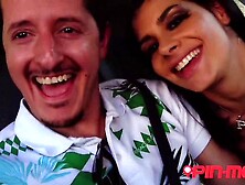 Cutie's amateur threesome porn