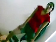 Sexy Desi dilettante dancing