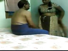 NORTH INDIAN calcutta VILLAGE desi milf OLD Mature horny COU