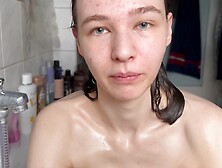 18yo very Skinny Teen Girl with small tits and large Labia fucks herself till Squirting