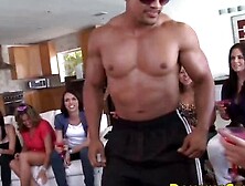 DANCING STRIPPER - Real amateurs blowing cock at bachelorette party