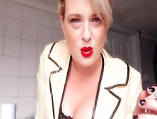 Miss Diana – Human Ashtray Pov – Diana Von Rigg