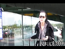 Amateur picked up at the airport and fucked outdoor