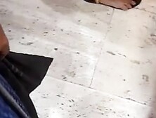 encoxada madura Culona en vestido transparente...