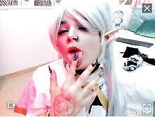 Exotic Japanese beauty captivates with daring passion in thrilling intimate play