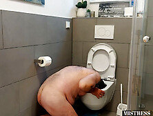 The toilet sponge mouth