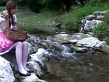 Lustful Alpenhexe Uncovers Hidden GSpot in Scorching Tyrolean Mountains