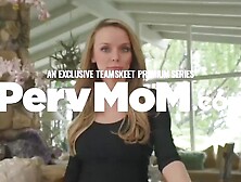 Daughter Swap - Flexible Dark Hair cunt with mouth Uses Her Stepdad To Help Her Stretch Her Tight Pussy