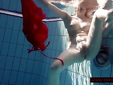 Lucie's Sexy Video By Underwater Show