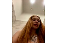 Honey hot in mall changing cabin