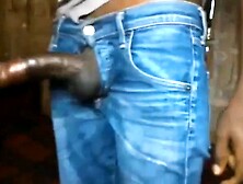 AMATUER HUSBAND CRAZY FAST HAND-JOB