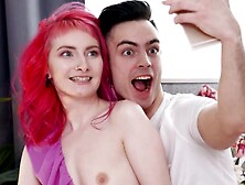 Alien Fox gets facefucked after taking some selfies