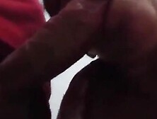 Sogra ou avó mamando o sortudo