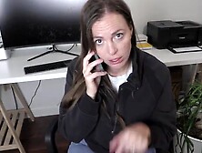 Yogabella - Free-Use Mommy On The Phone