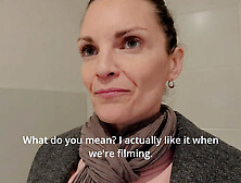 Stranger Fuck: Hot MILF Asks For Doggy Style & Big Ass Creampie in Kitchen