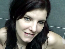 AMATEUR SEX Exhibitionist Couple Nail in Shopping Mall