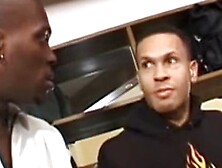 Monica Sweetheart,  Venuss vs monsters