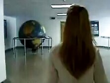 Secretary jams rod up tight pussy