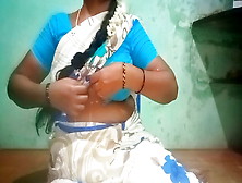 Tamil Aunty Priyanka Pussy Show In Village Home