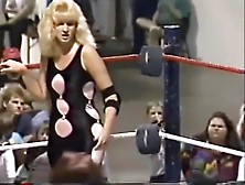 Alexa Starr vs.  Brittany Brown Match 1