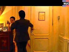 Natalie Portman Shows Butt – Hotel Chevalier