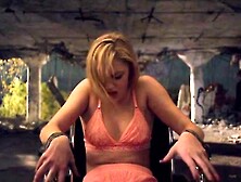 Maika Monroe - "it Follows" (2014)