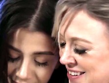 UNexpected Orgy MINDBLOWING MILFs Expand,  Teen Girl HORNY In The movie!