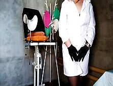 Russian Chubby Nurse Milf And 800 Ml Of Urine