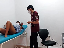 Kinky student gets playful in the doctor's office