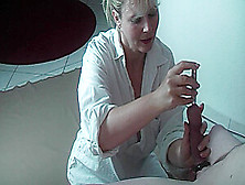 HotVivien - Penetration mit Harnrohrenvib