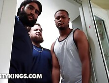 REALITY KINGS - Sultry Sweethearts Luna Luxe & Keisha Grey Score Large In A Frat Abode With Sexy Nerd Parker