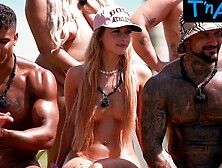 Jacqueline Siemsen Butt,   Breasts Scene  in Dating Naked Germany