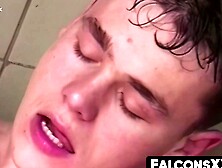 Pool Side Anal Threesome with Hunky Czech Guys