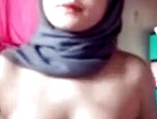 Abg Jilbab Abu Abu Dari Desa Meresahkan Karna Pamer Memek