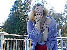 Courtney Sunshine Smoking Fetish Shemale For Christmas