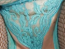 Chunky Redheaded Lady Gets Her Mind Blown by Her Pussy Eating Partner