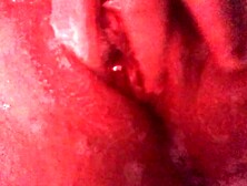 Into the bath-tub, very goddess!