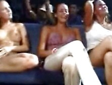 baile funk gata pelada