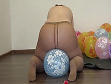 A Fat Girl In Pantyhose Sits Down On Balloons And Pisses