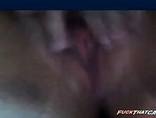 Deutsche Studentin kommt und stoehnt vor der Cam.